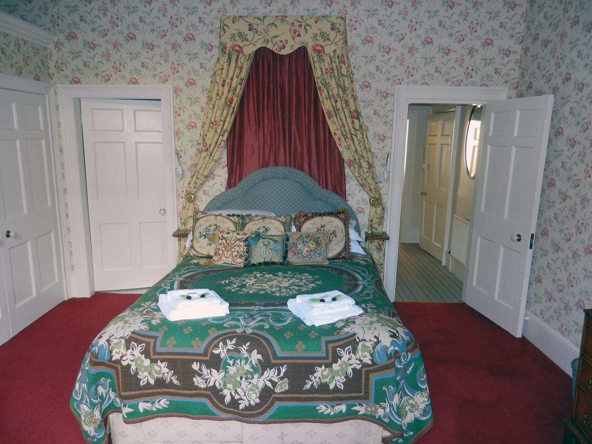 The Circus Apartment Bath Ngoại thất bức ảnh